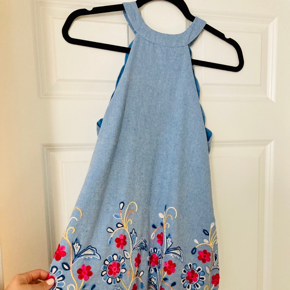 Embroidered Denim Dress 🤩